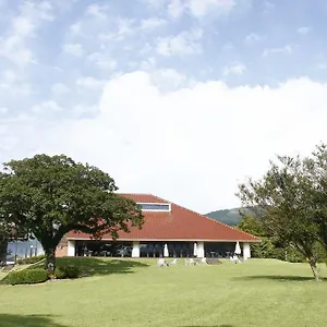 https://highland.kanagawa-hotels.com